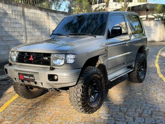 MITSUBISHI PAJERO 3.5 GLS 4X4 V6 24V GASOLINA 2P AUTOMÁTICO